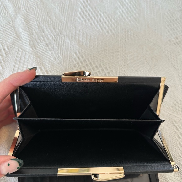 vintage etienne aigner black leather wallet - Picture 8 of 9